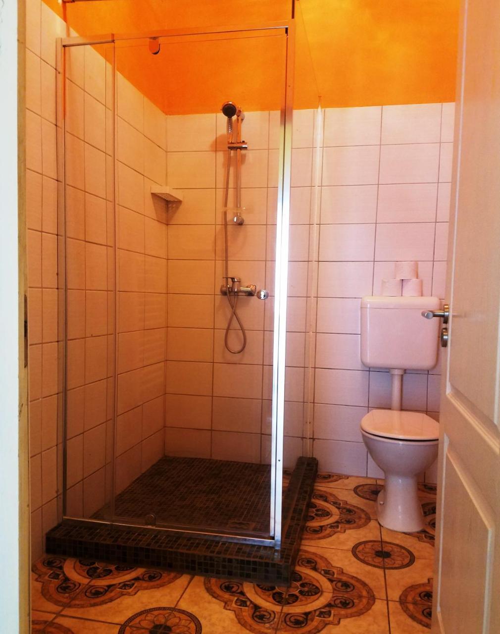 Garden House Hotell Budapest Eksteriør bilde